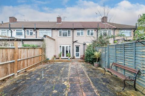 48 Holmsdale Grove, Bexleyheath, DA7 6NX