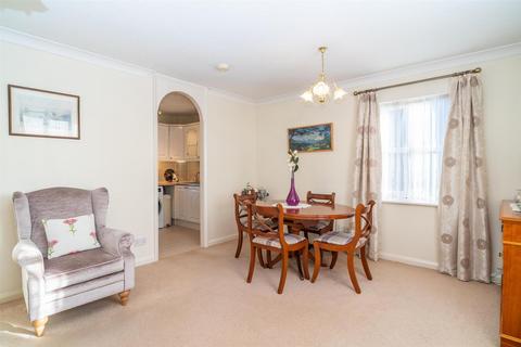 2 bedroom apartment for sale, Anthony Road, Borehamwood WD6