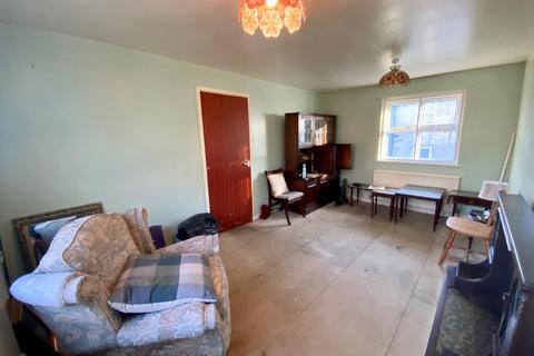 1 bedroom flat for sale, Bath Street, Huddersfield