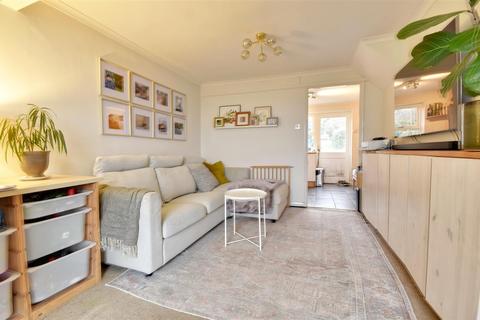 2 bedroom end of terrace house for sale, Main Road, Icklesham, Winchelsea