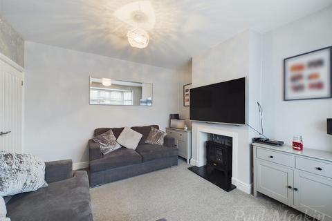 1 Abbey Road, South Croydon, CR2 8NJ