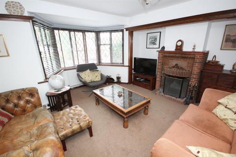 4 bedroom semi-detached house for sale - Dale Wood Road, Petts Wood