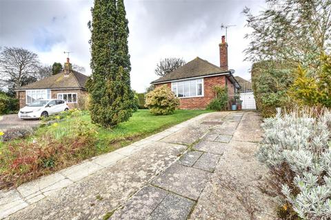 2 bedroom detached bungalow for sale - Daresbury Close, Bexhill-On-Sea