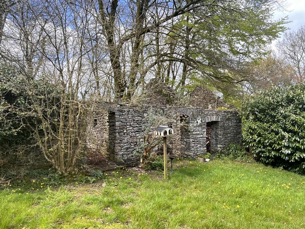 Former Stone Coach House Range