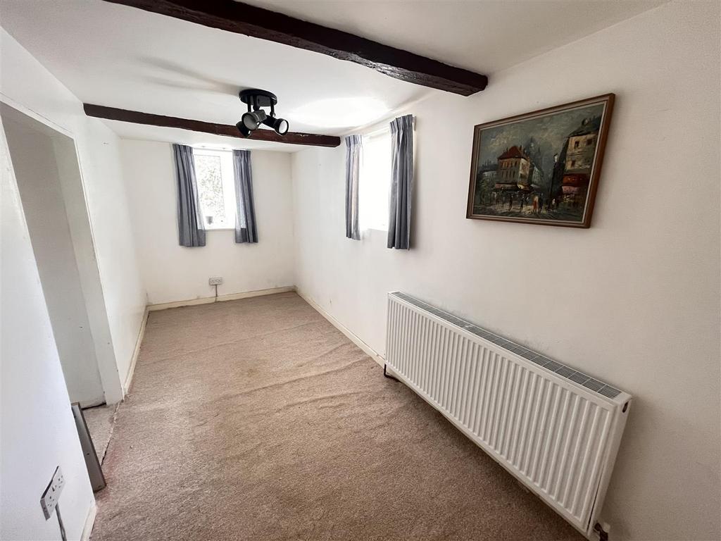 Ground Floor Study / Bedroom 4