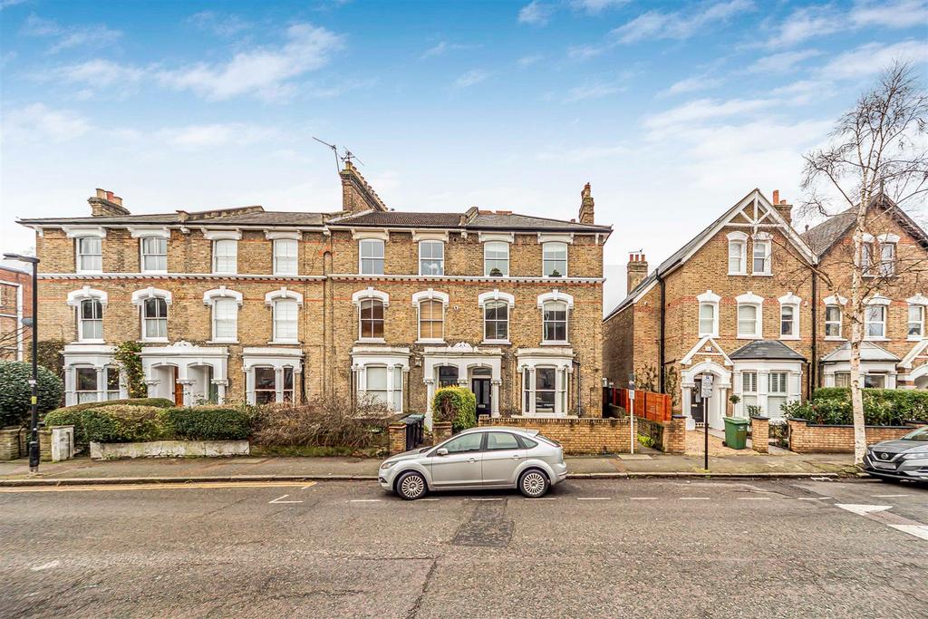 D D  Flat 3  58 Victoria Road--13.JPG