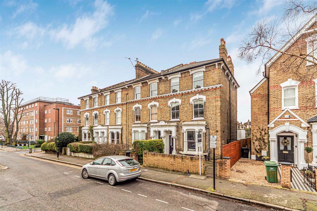 D D  Flat 3  58 Victoria Road--14.JPG