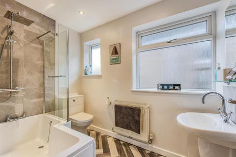 52 Church Hill, Penn, Wolverhampton, WV4 5PE