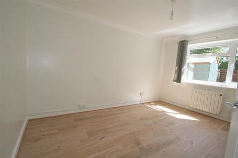 20 Gresswell Close, Sidcup, DA14 4AP