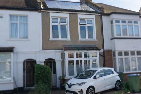35 Gerda Road, New Eltham, London, SE9 3SW