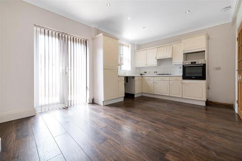 14 Gaitskell Road, London, SE9 2DL