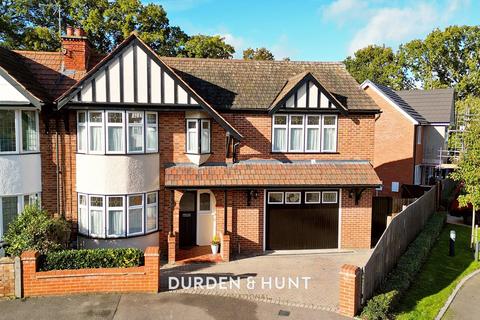 5 bedroom semi-detached house for sale, Laburnum Road, Epping, CM16