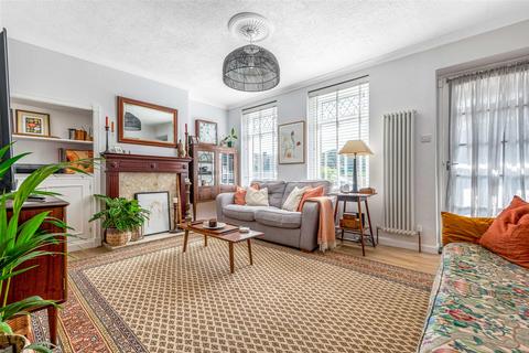 119 Castlecombe Road, London, SE9 4AS