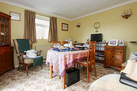 33 Spring Close, Burwell, Cambridge, CB25 0HF