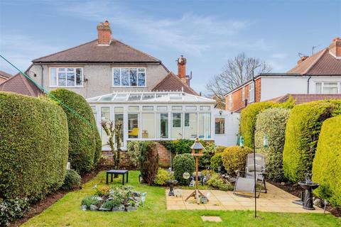 3 bedroom semi-detached house for sale, Greenhayes Avenue, Banstead