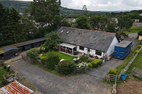 6 bedroom property with land for sale, Waunhwyad Lane, Glanamman, Ammanford, SA18