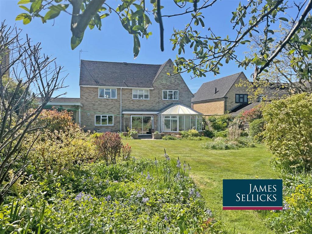 Higher Green, Great Glen, Leicestershire 3 bed detached house for sale