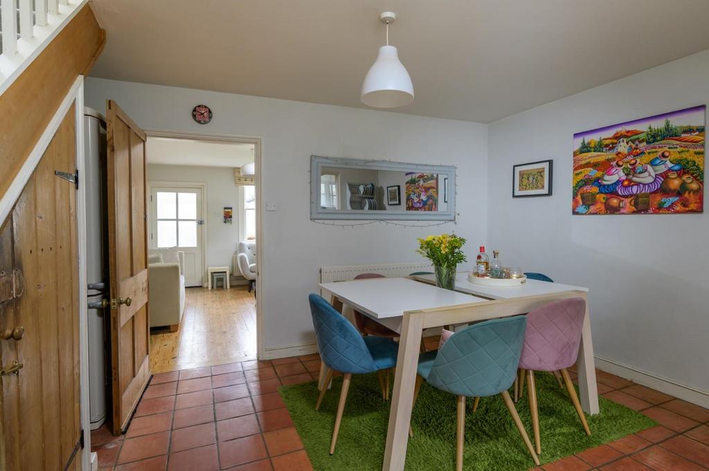 77 Bailbrook Lane-18.jpg