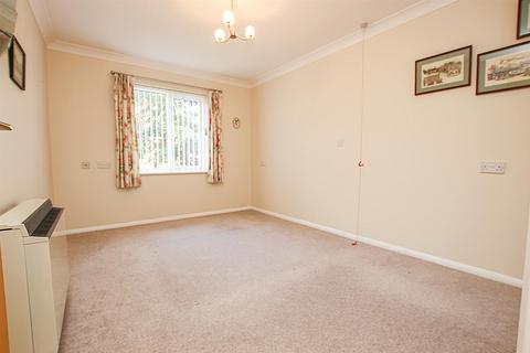 1 bedroom retirement property for sale, Ash Grove, Burwell CB25