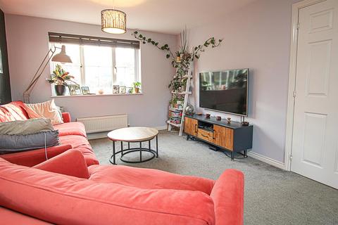 9 Bittern Grove, Soham, Ely, CB7 5FR