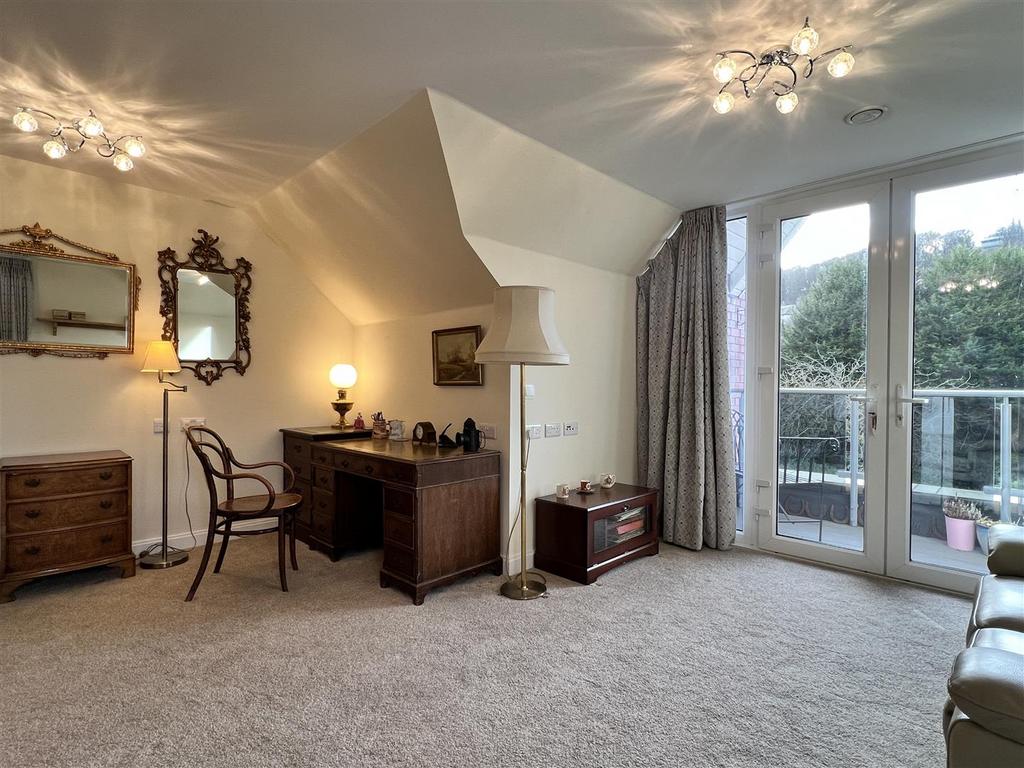 Filey Road, Scarborough 1 bed apartment for sale £210,000