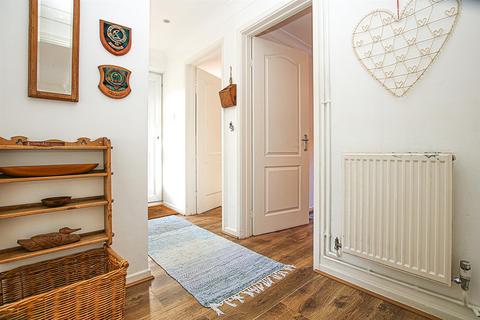 41 Lode Road, Lode, Cambridge, CB25 9ET