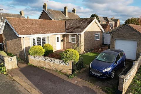 3 bedroom detached bungalow for sale, Millcroft, Soham CB7