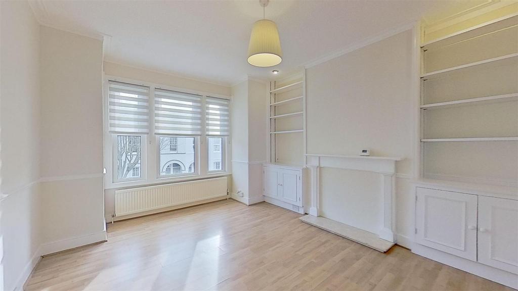 Quinton Street Earlsfield 3 bed to rent £2,200 pcm (£508 pw)