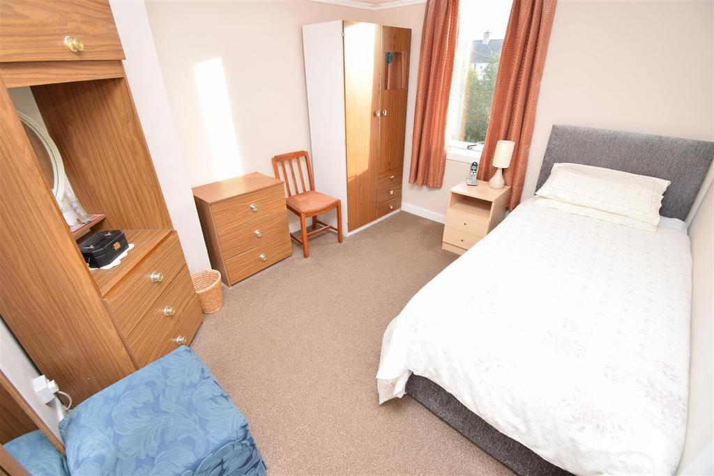 Bedroom two.jpg