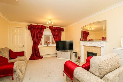 2 bedroom semi-detached house for sale, Foxglove Folly, Wakefield WF2