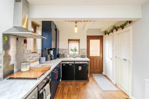 16 Long Causeway, Stanley, Wakefield, WF3 4JA