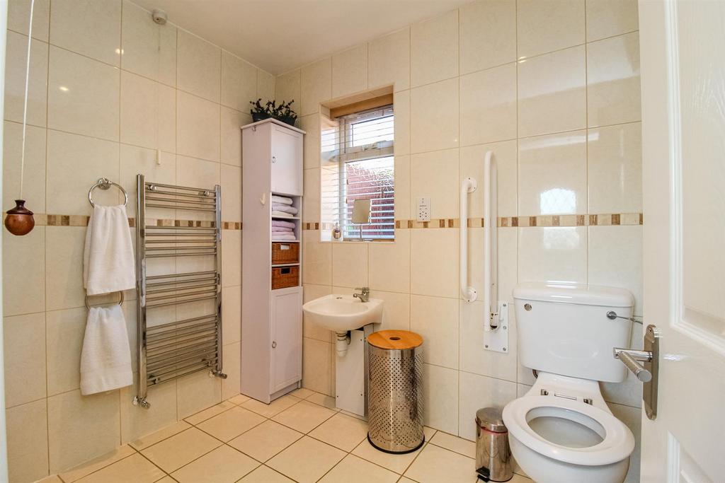 Wet room/w.c.