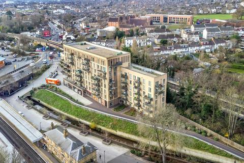 2 bedroom apartment for sale, Grosvenor Court, Adenmore Road, London, SE6 4FE