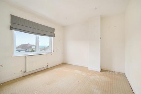 11 Deacons Drive, Portslade, Brighton, BN41 2FJ