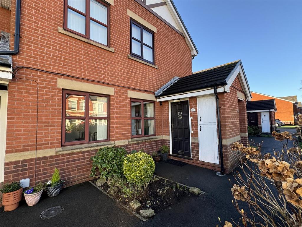 Oxford Court, Oxford Road, Ansdell 2 bed retirement property for sale