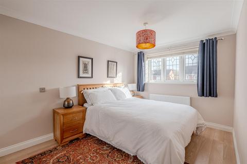 3 bedroom detached house for sale, Wydale Road, Osbaldwick, York, YO10 3PG
