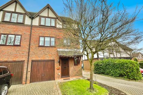 3 bedroom townhouse for sale - Old Town Mews, Old Town, Stratford-upon-Avon