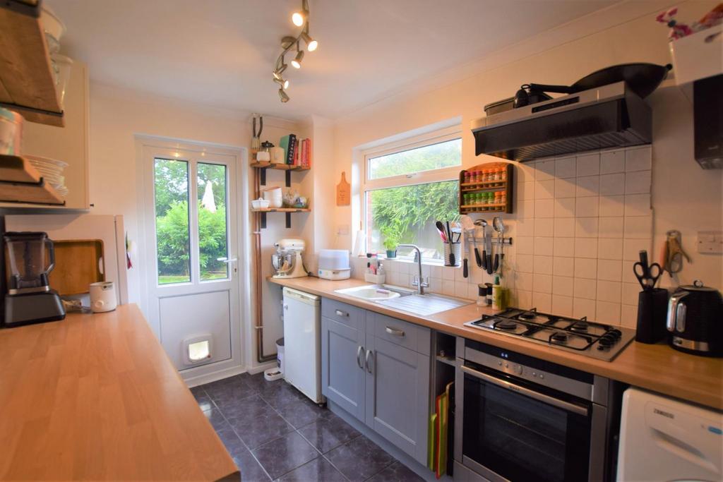 Carters Close, Sutton Coldfield 3 bed semidetached house for sale £