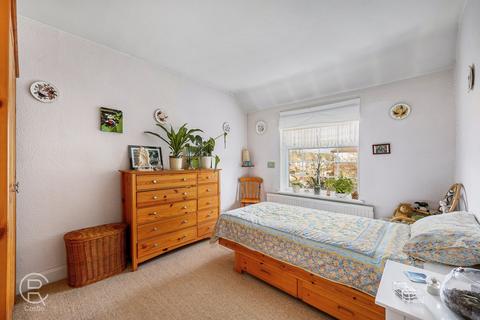 110a Beechmount Avenue, London, W7 3AQ