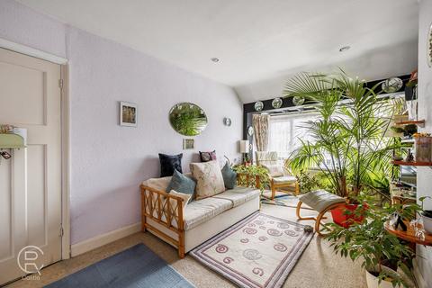 110a Beechmount Avenue, London, W7 3AQ