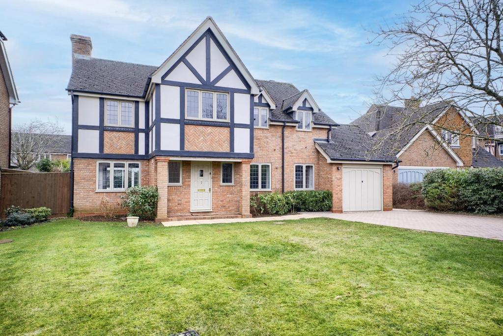 Fairhurst Drive, Leamington Spa 5 bed detached house for sale £1,095,000