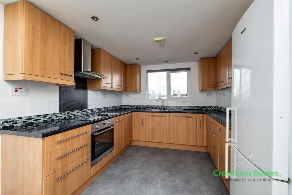 Living Room / Kitchen