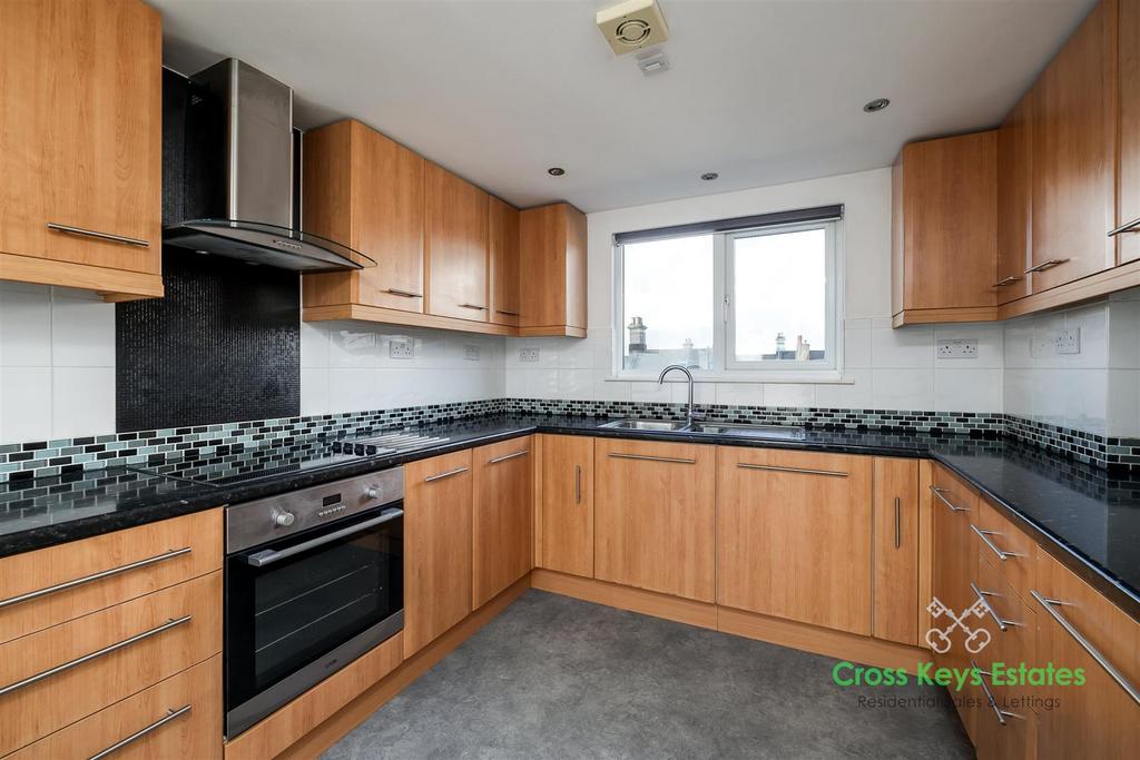 Living Room / Kitchen