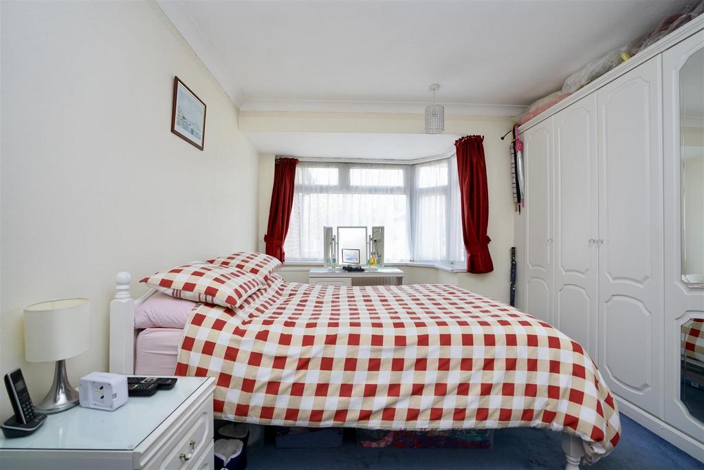 Bed1.jpeg