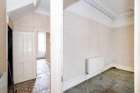 20 Spratt Hall Road, London, E11 2RQ