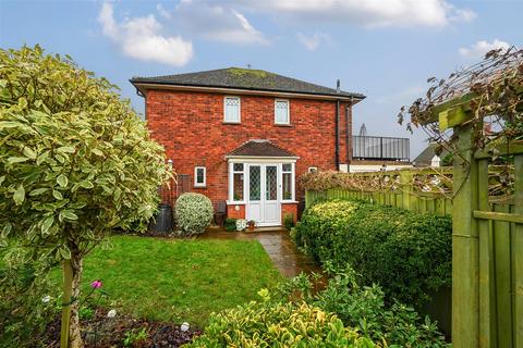 56 Downsway, Southwick, Brighton, BN42 4WB