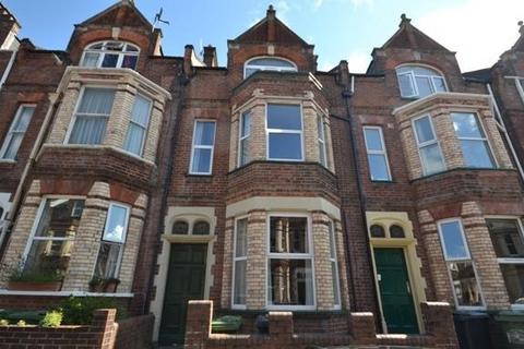 6 bedroom terraced house to rent, Haldon Road, Exeter EX4