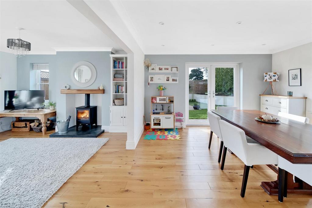 Kitchen/dining area