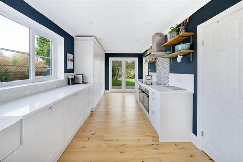 Hilltop Barton Hill, Whitwell, York, YO60 7JZ