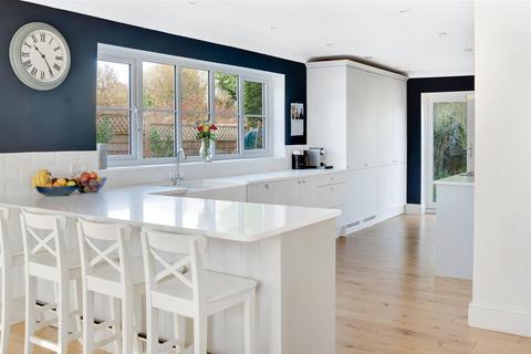 Hilltop Barton Hill, Whitwell, York, YO60 7JZ